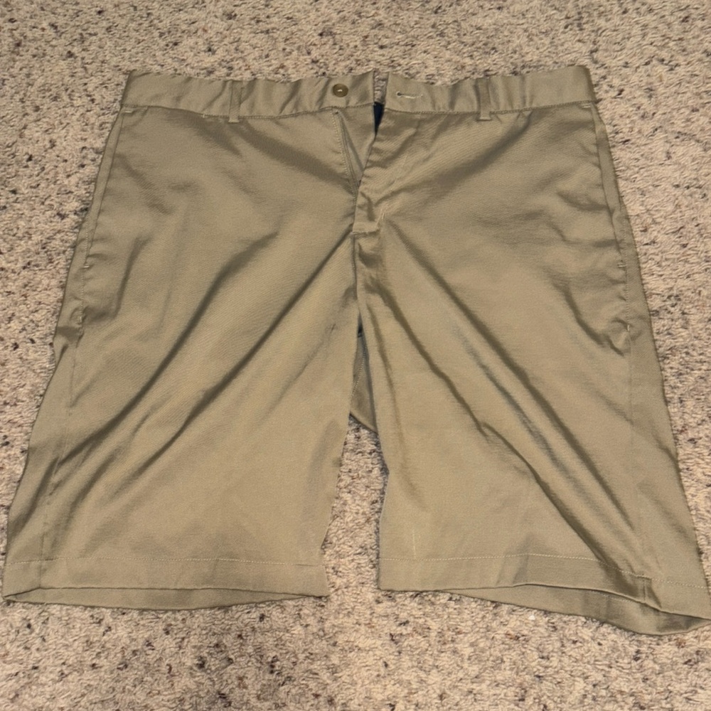 Nike 34” dri fit khaki golf shirts